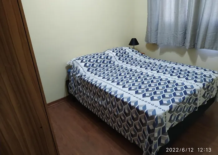 Apto Em Curitiba Perto De Tudo